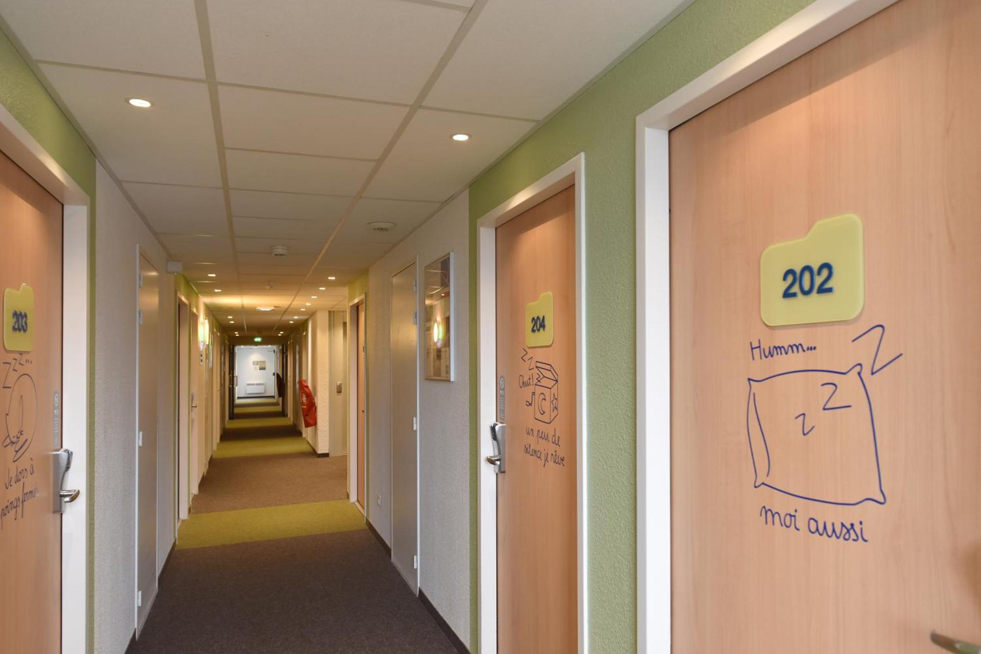 Ibis Budget Noyon Esterno foto
