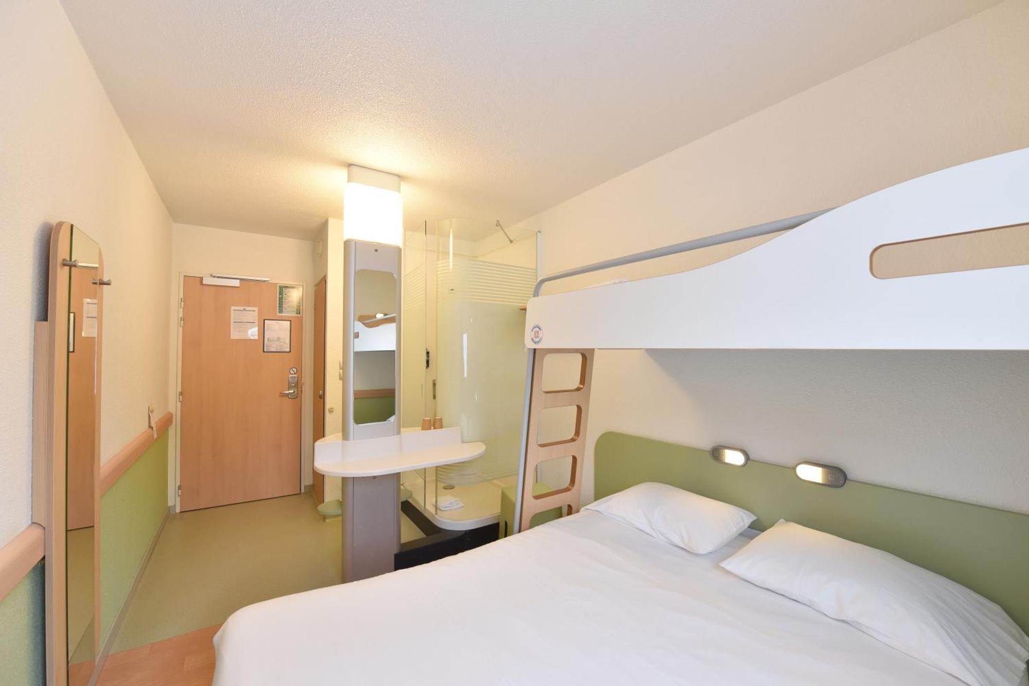 Ibis Budget Noyon Esterno foto