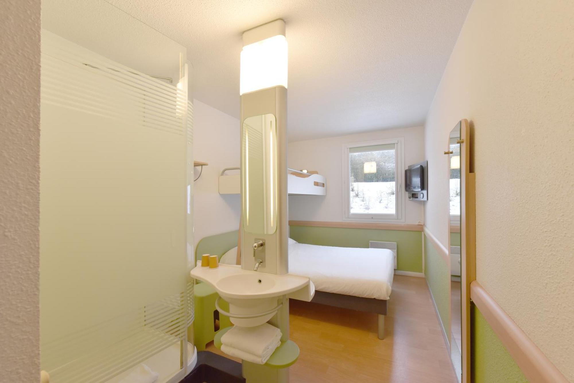 Ibis Budget Noyon Esterno foto