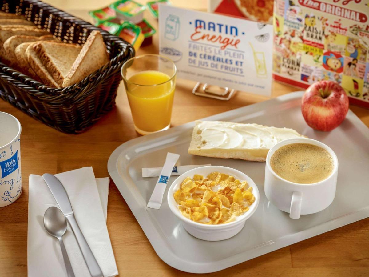 Ibis Budget Noyon Esterno foto